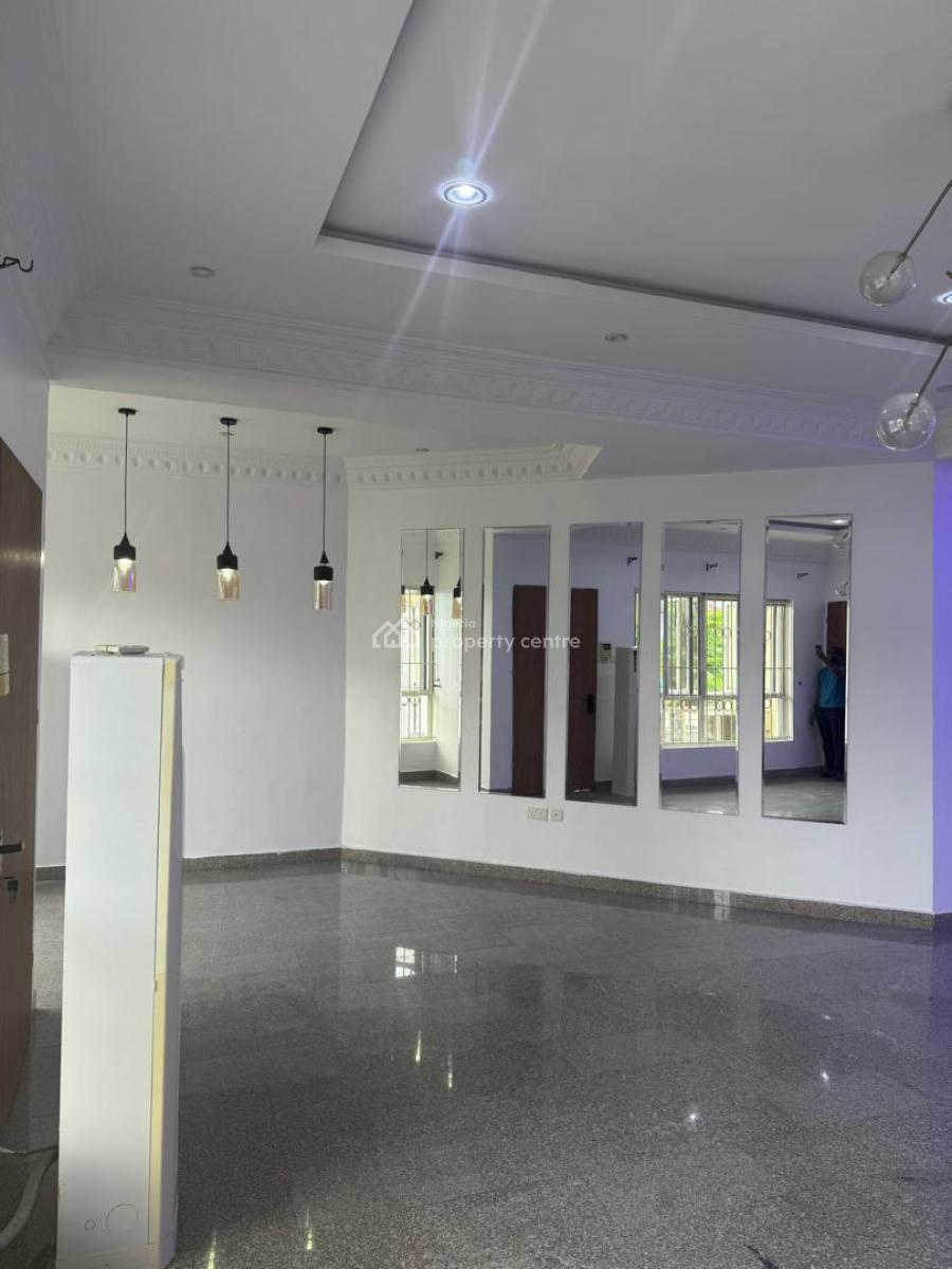 Top-notch 3-bedeoom Apartment with  Bq, Gym, Pool, Banana Island, Ikoyi, Lagos, Flat / Apartment for Rent