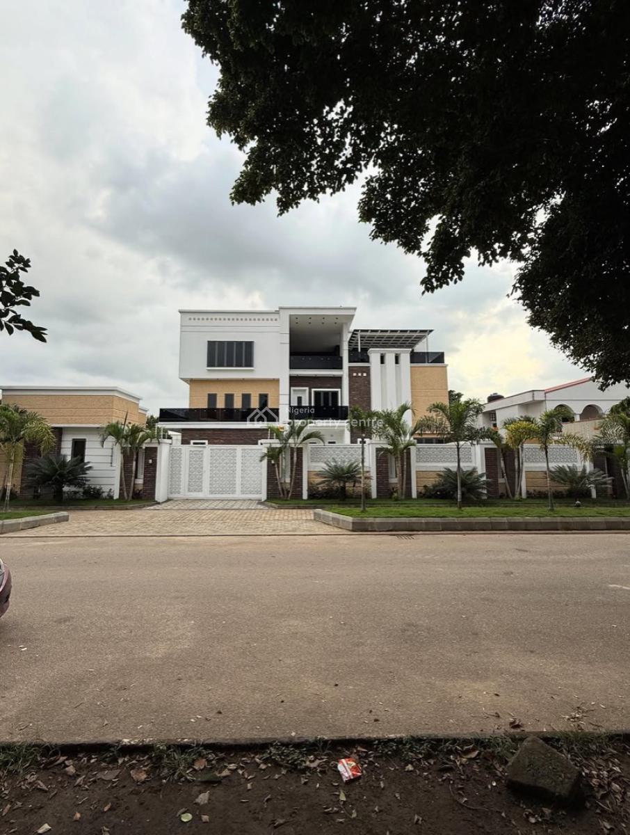 Contemporary 8 Bedroom Serviced Mansion,bq,foyer,elevator,penthouse,, Wuse 2, Abuja, Detached Duplex for Sale