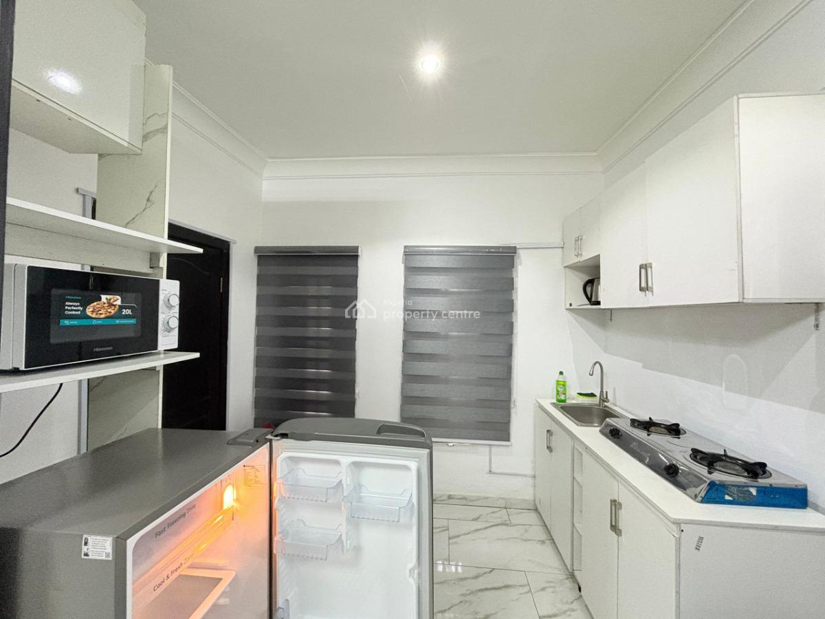 Introducing Furnished Big Studio Apartment, Osapa London, Osapa, Lekki, Lagos, Flat / Apartment Short Let