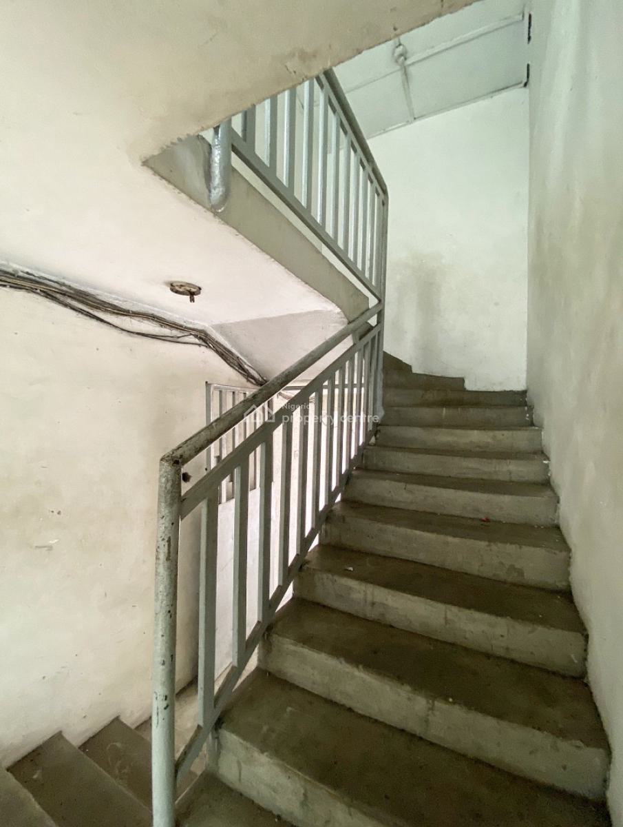 4 Units of 3 Bedroom Flats & 1 Bedroom Bq with C of O, Ada George Port Harcourt, Port Harcourt, Rivers, Block of Flats for Sale