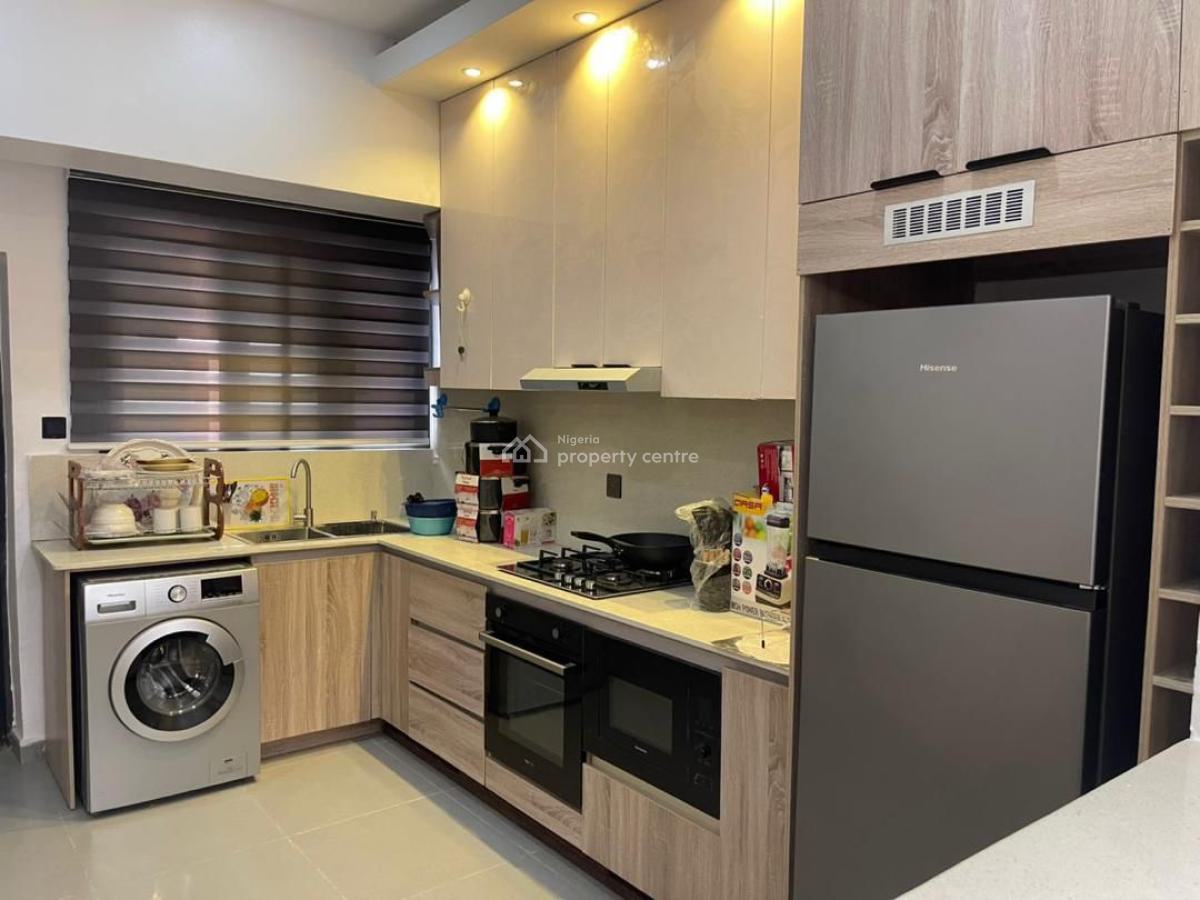 Luxury 3 Bedroom Apartment, Ajah, Lagos, Flat / Apartment Short Let
