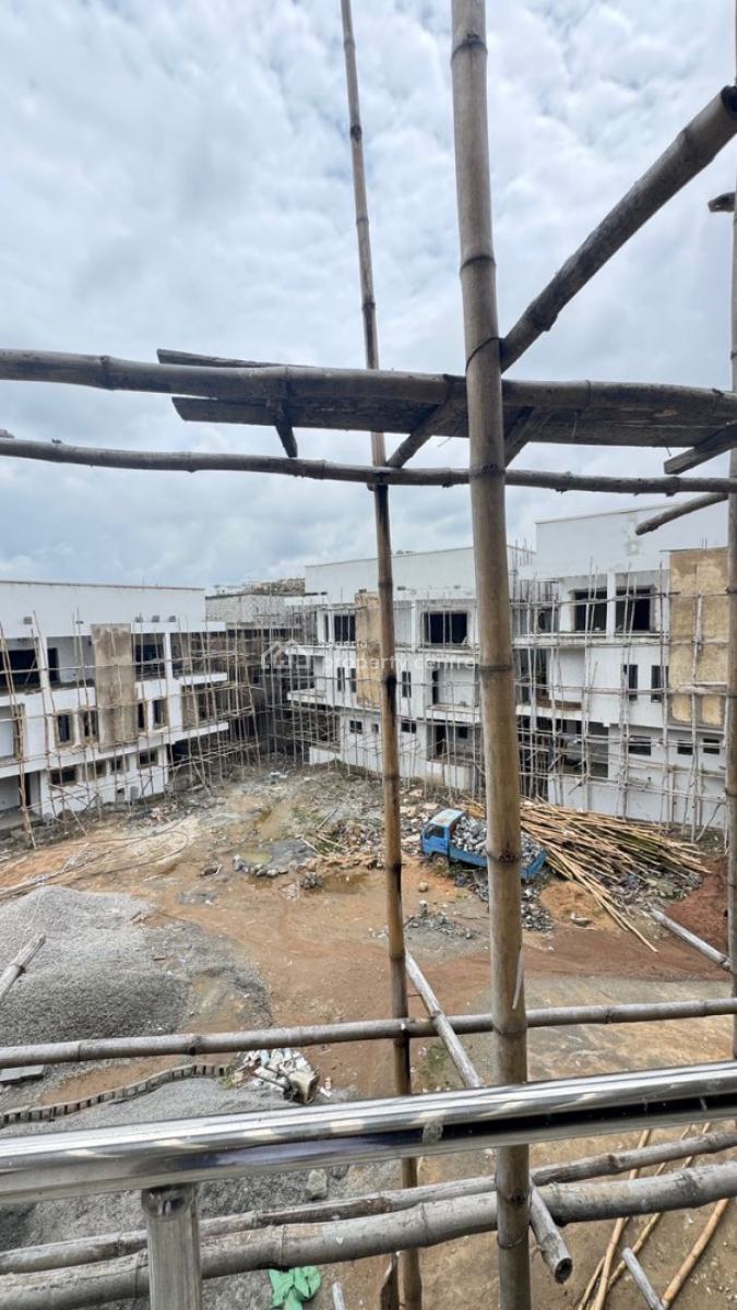 4 Bedroom Semi Detached Duplex with Bq, Guzape District, Abuja, Semi-detached Duplex for Sale