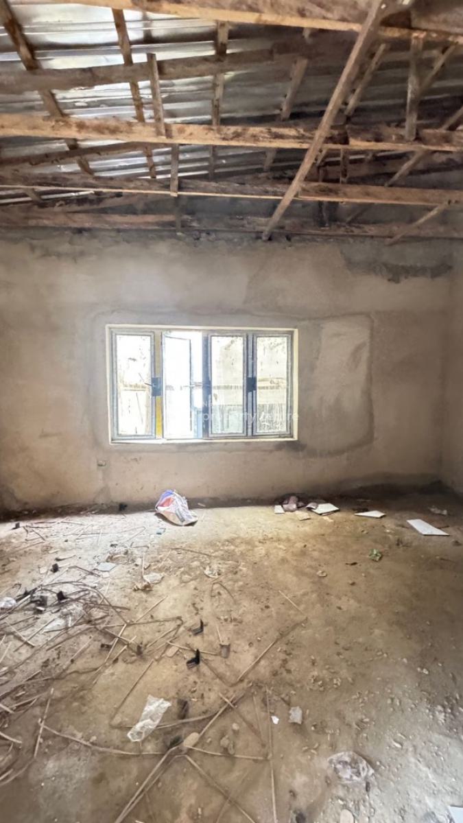 4 Bedroom Semi Detached Duplex with Bq, Guzape District, Abuja, Semi-detached Duplex for Sale