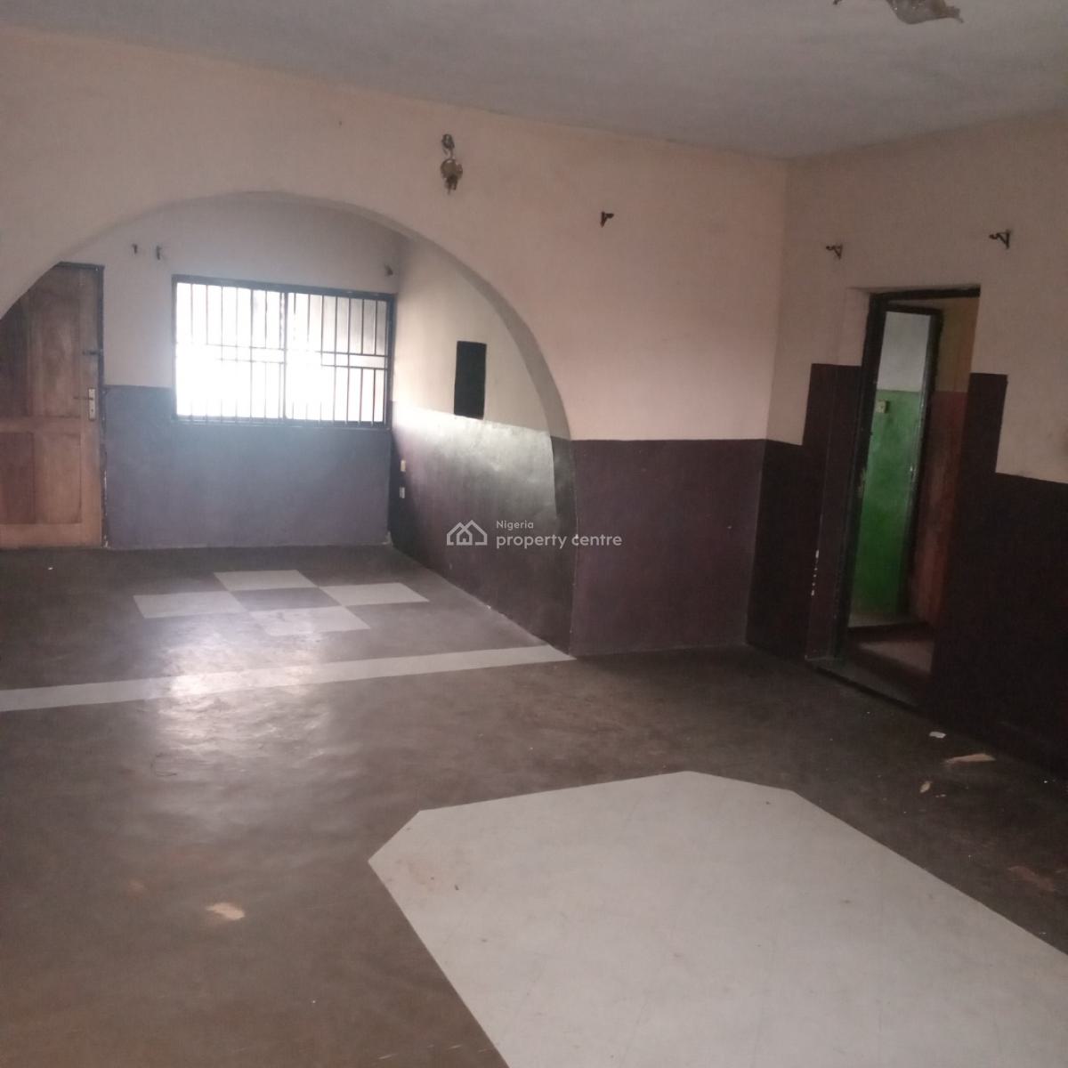 3-bedroom Flat, Second Floor Off Agunlejika Street, Ijeshatedo, Surulere, Lagos., Ijeshatedo, Surulere, Lagos, Flat / Apartment for Rent