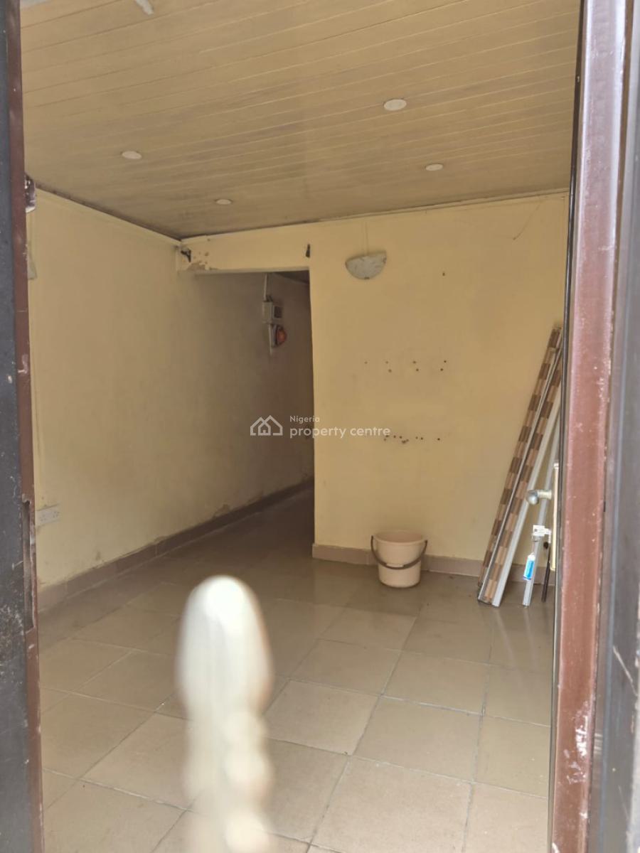 Decant Mini Flat Bq (1t 1b)  All Tilled with Self Meter, Ajao Estate Anthony, Ikeja, Lagos, House for Rent