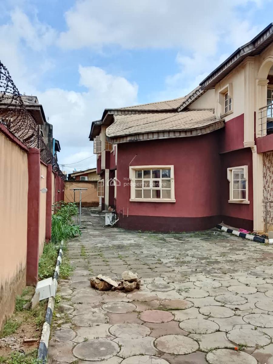 Lovely 5 Bedroom Duplex, Victory Estate of Ejigbo-idimu Road Ejigbo Lagos, Ejigbo, Lagos, Detached Duplex for Sale