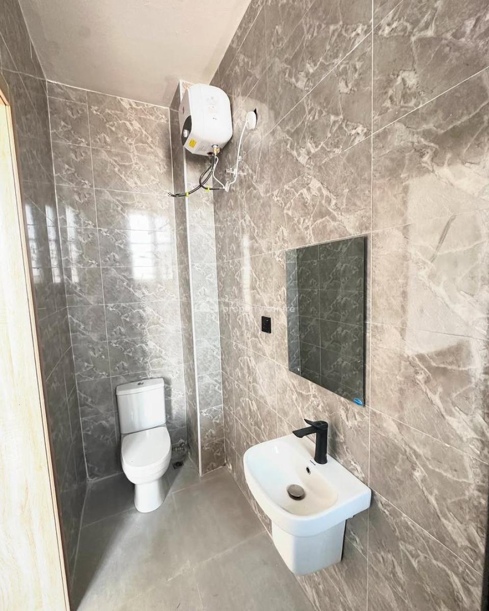 Brand New 2 Bedroom Apartment, Ikota, Lekki, Lagos, Flat / Apartment for Sale