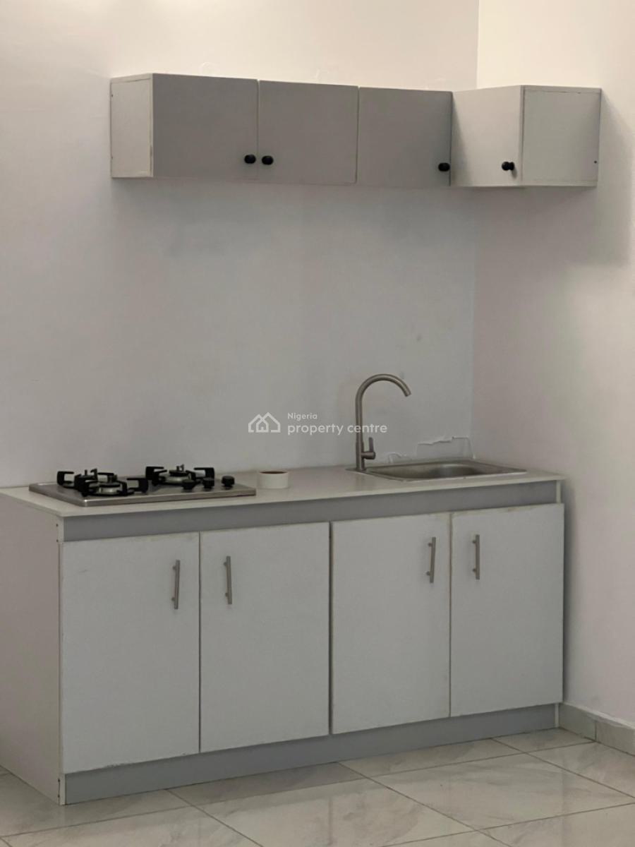 Well Maintained Room and Parlor, Orchid Road, Lekki, Lagos, Mini Flat (room and Parlour) for Rent