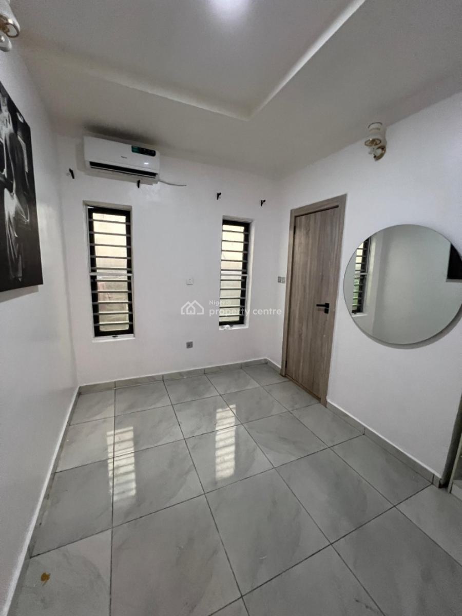Well Maintained Room and Parlor, Orchid Road, Lekki, Lagos, Mini Flat (room and Parlour) for Rent