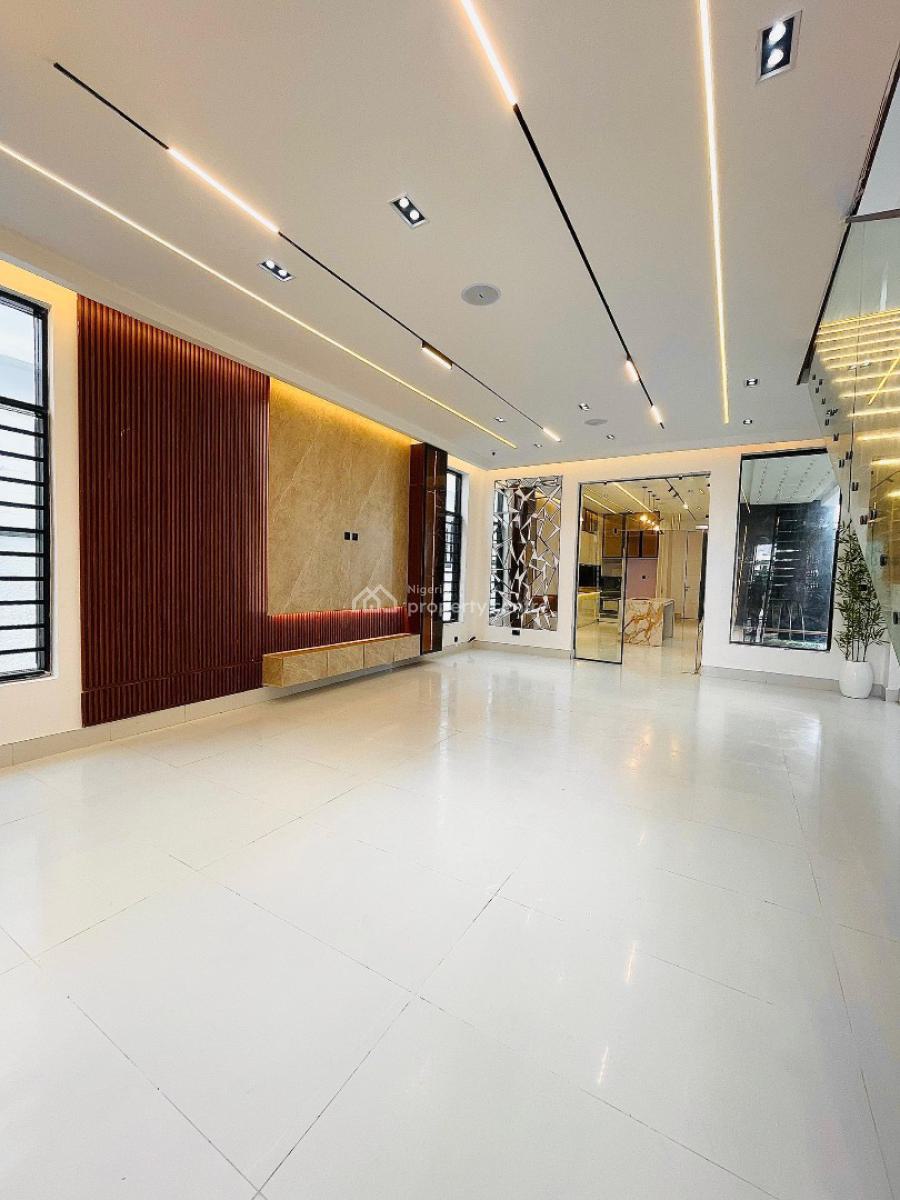 Beautiful 5 Bedroom Duplex with a Swimming Pool, Ajah, Lagos, Detached Duplex for Sale
