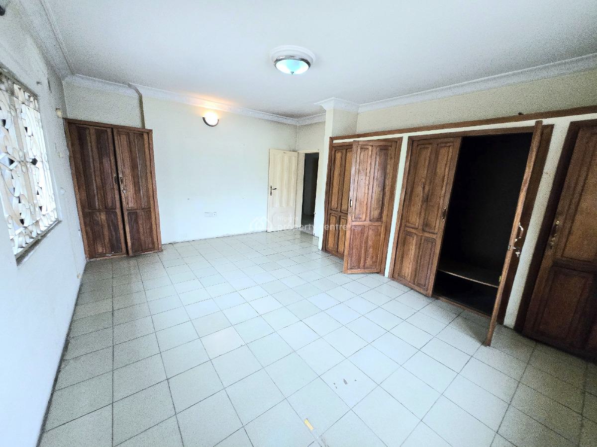 5 Bedroom Detached, Lekki Phase 1, Lekki, Lagos, Office Space for Rent