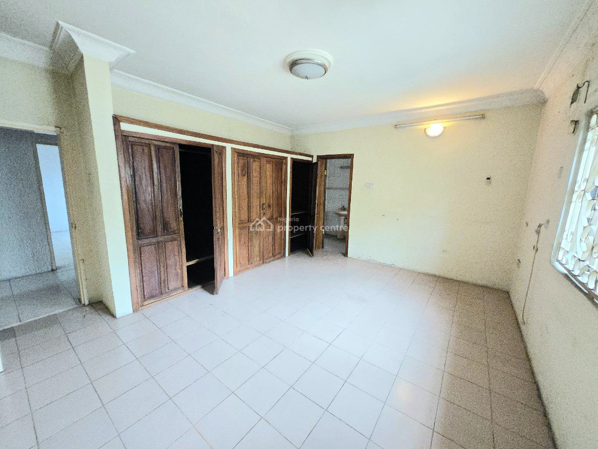 5 Bedroom Detached, Lekki Phase 1, Lekki, Lagos, Office Space for Rent