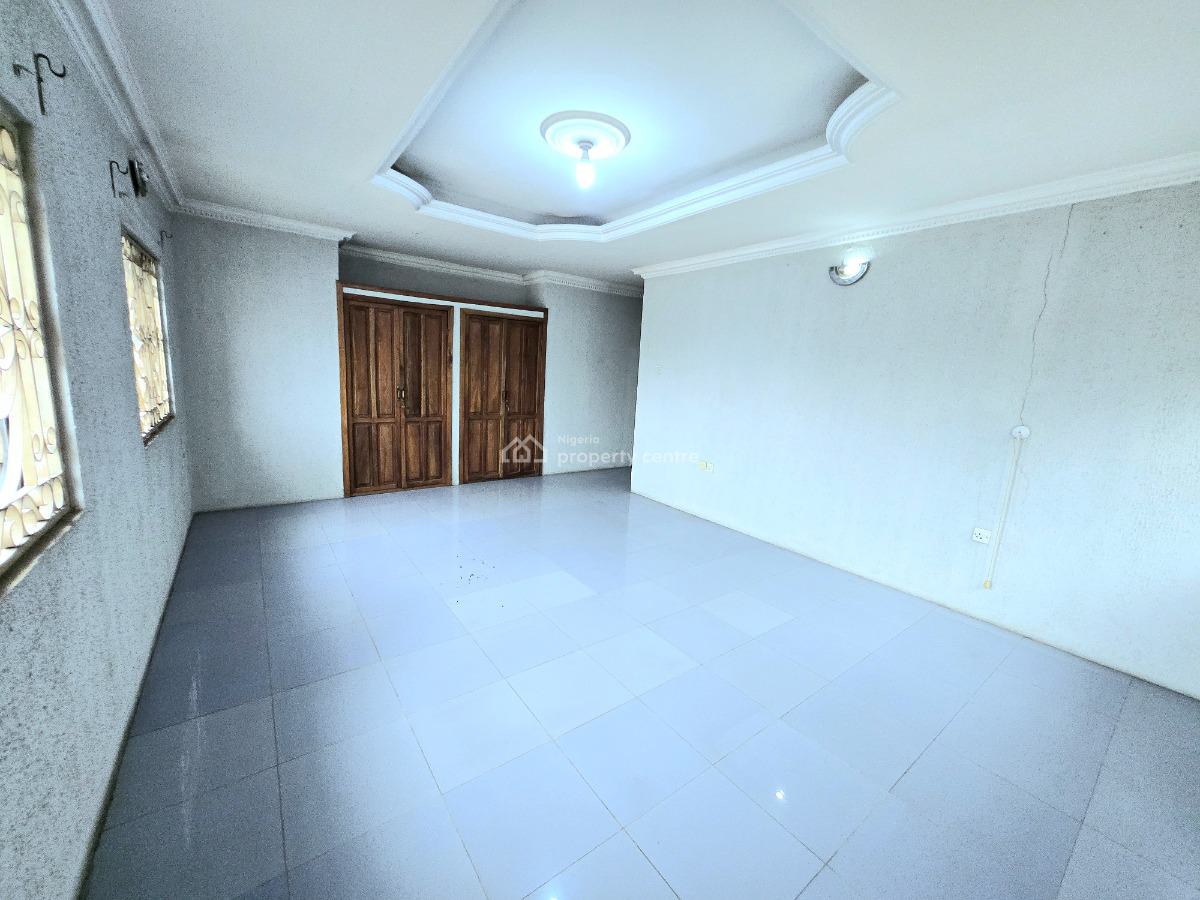 5 Bedroom Detached, Lekki Phase 1, Lekki, Lagos, Office Space for Rent