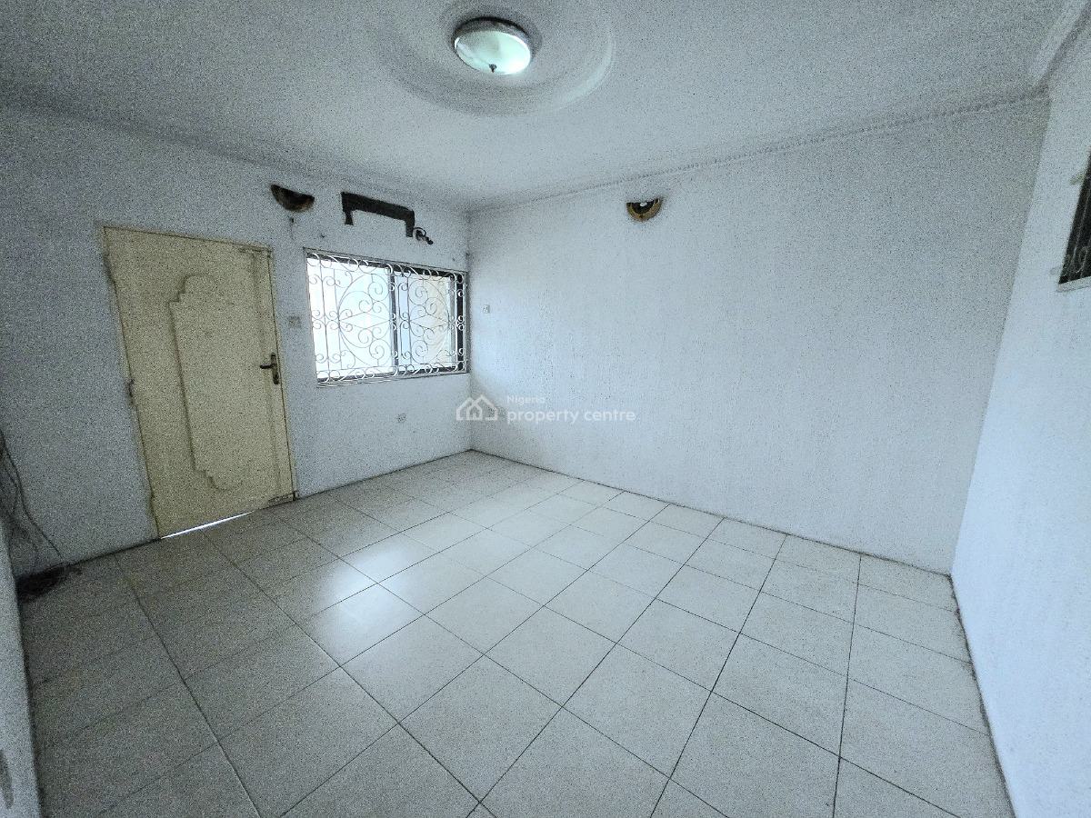 5 Bedroom Detached, Lekki Phase 1, Lekki, Lagos, Office Space for Rent