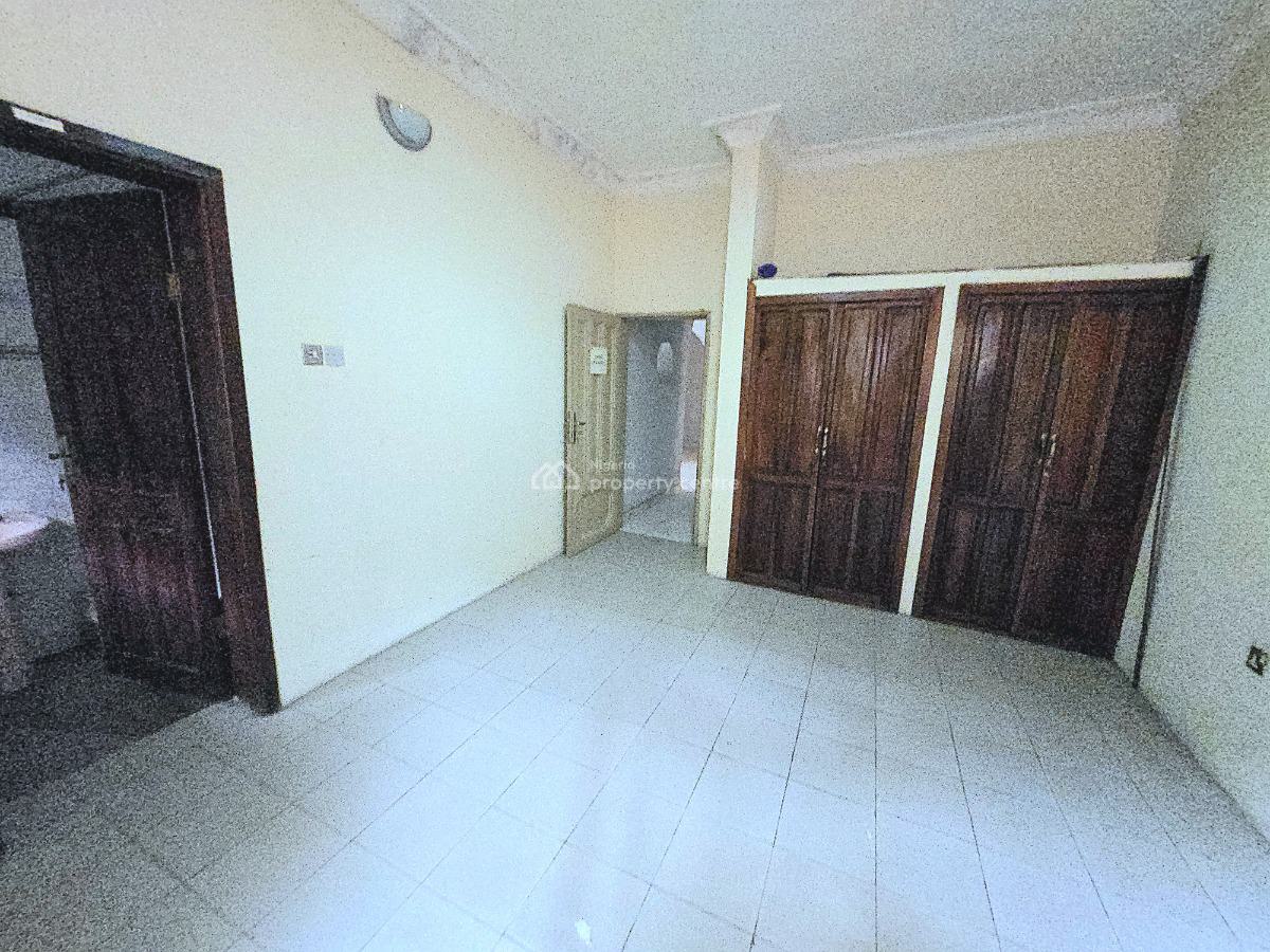 5 Bedroom Detached, Lekki Phase 1, Lekki, Lagos, Office Space for Rent