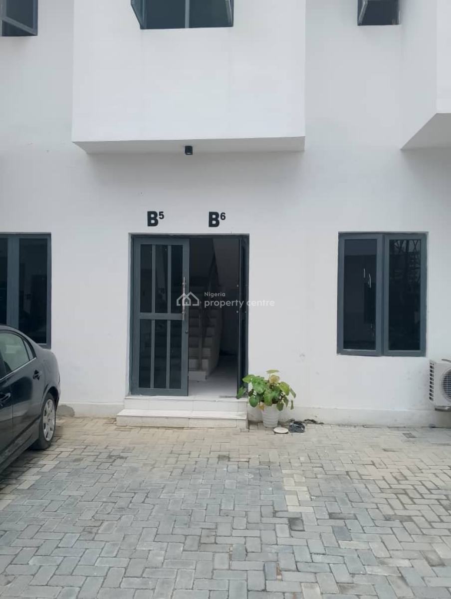 Lovely 2 Bedroom Penthouse Apartment, Signature Apartment, Off Freedom Way, Lekki, Lagos, Flat / Apartment for Rent