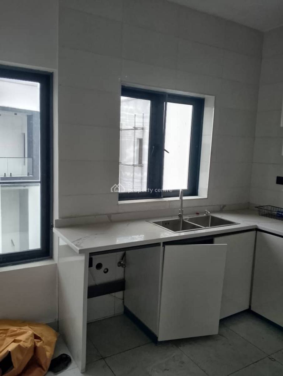 Lovely 2 Bedroom Penthouse Apartment, Signature Apartment, Off Freedom Way, Lekki, Lagos, Flat / Apartment for Rent