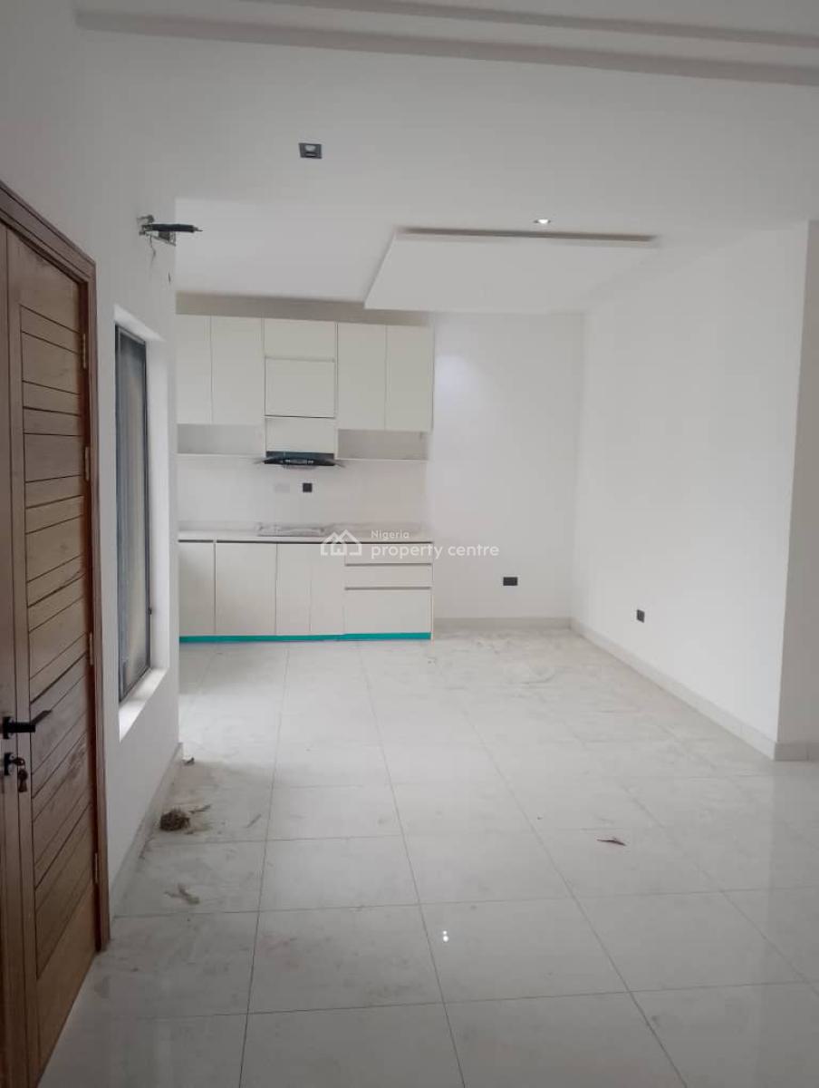 Lovely 2 Bedroom Penthouse Apartment, Signature Apartment, Off Freedom Way, Lekki, Lagos, Flat / Apartment for Rent