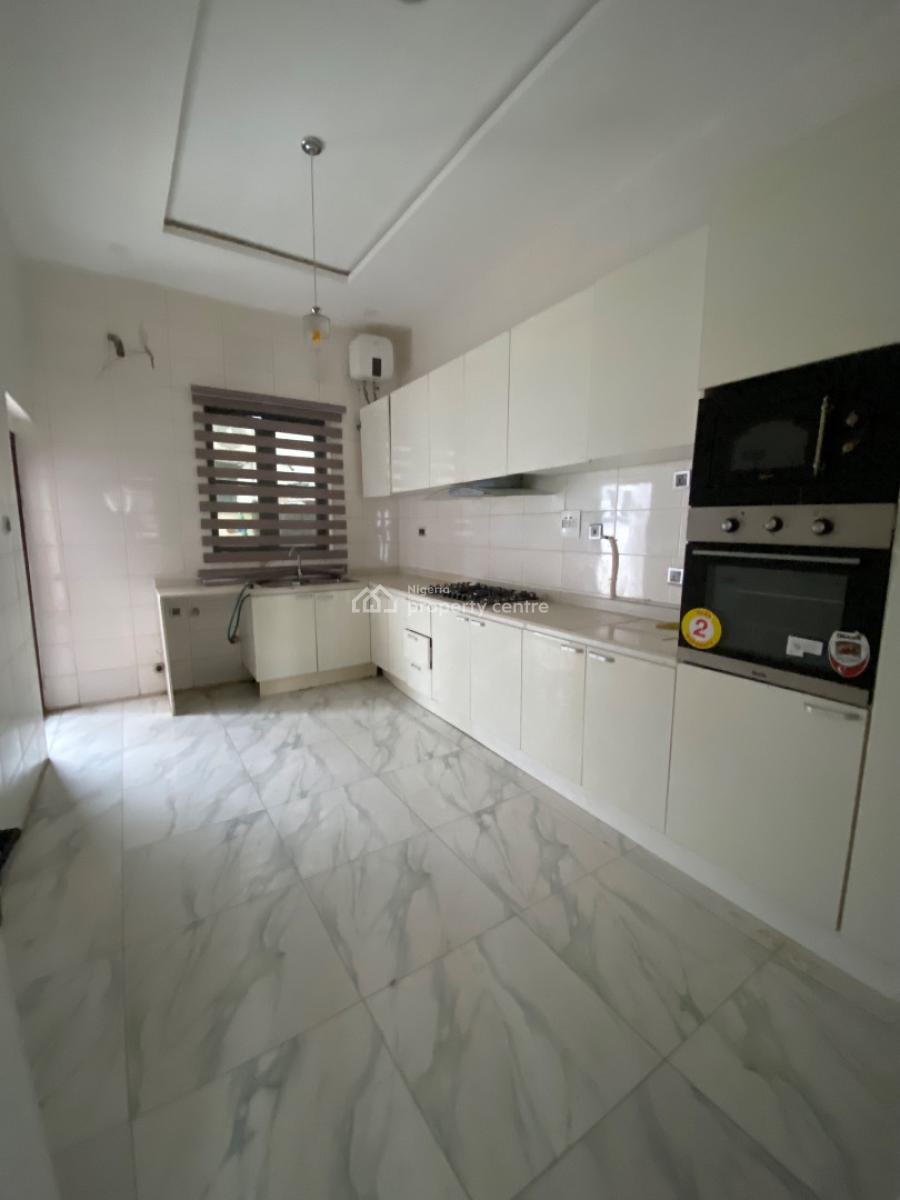 4 Bedroom Terrace Duplex, with All Rooms Ensuit, De-fortieth Estate, Ewumi Road, Off Oba Omogbolahan Lawani Street, Ikota, Lekki, Lagos, Terraced Duplex for Sale
