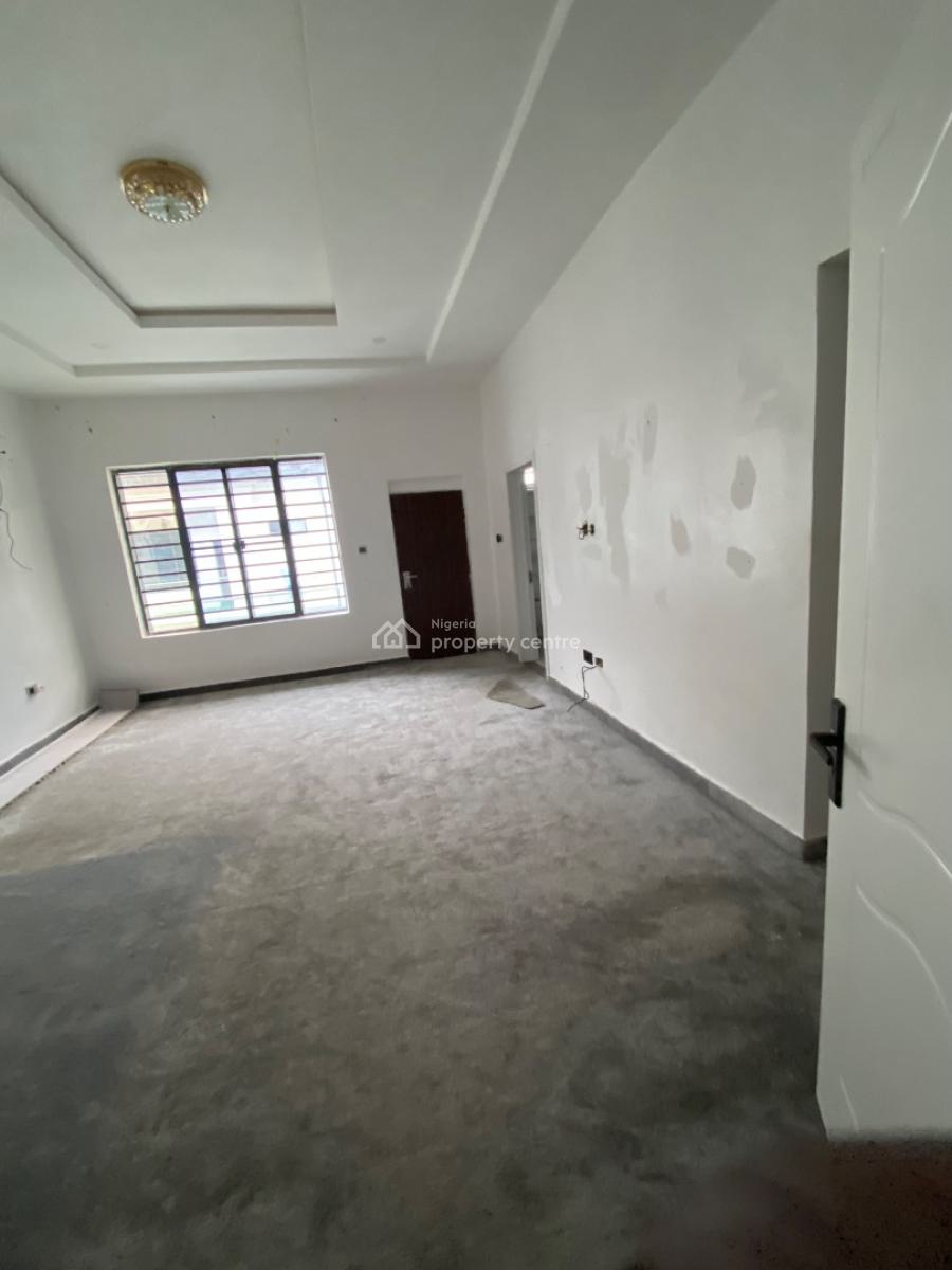 4 Bedroom Terrace Duplex, with All Rooms Ensuit, De-fortieth Estate, Ewumi Road, Off Oba Omogbolahan Lawani Street, Ikota, Lekki, Lagos, Terraced Duplex for Sale