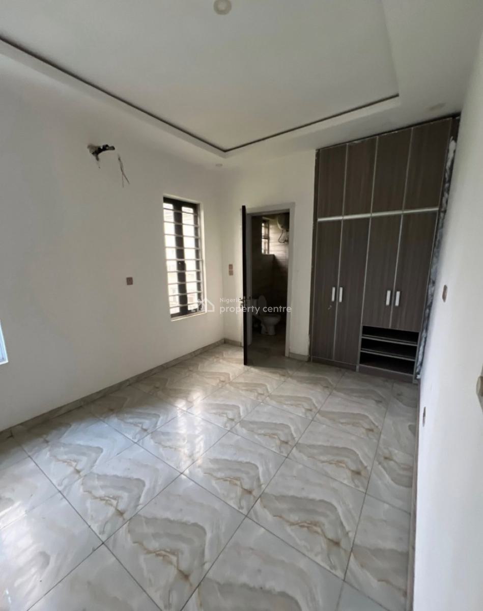 4 Bedroom Detached House with 1-room Bq, Suitable for Both Commercial, Megamound Estate Road, Ikota, By Megamound Estate Gate., Ikota, Lekki, Lagos, Detached Duplex for Sale