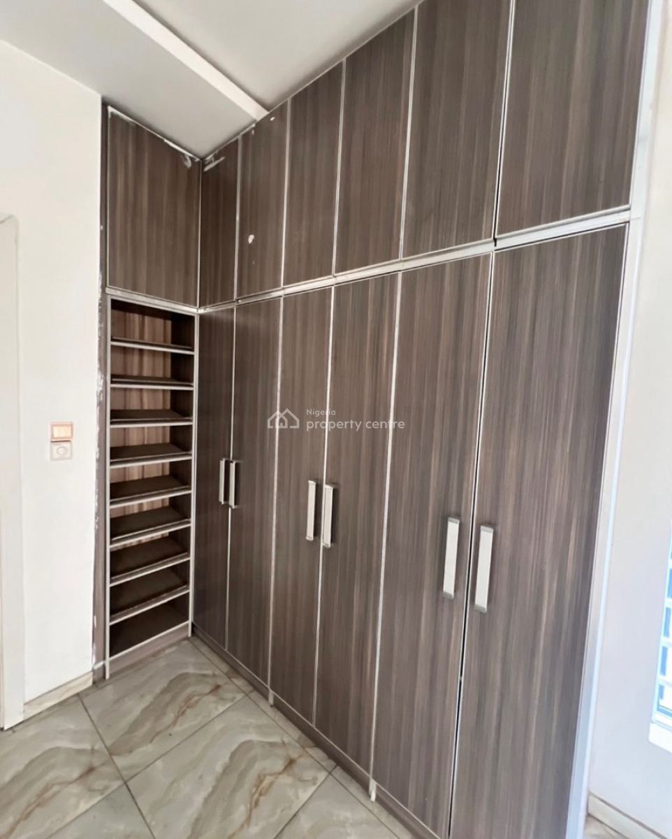 4 Bedroom Detached House with 1-room Bq, Suitable for Both Commercial, Megamound Estate Road, Ikota, By Megamound Estate Gate., Ikota, Lekki, Lagos, Detached Duplex for Sale