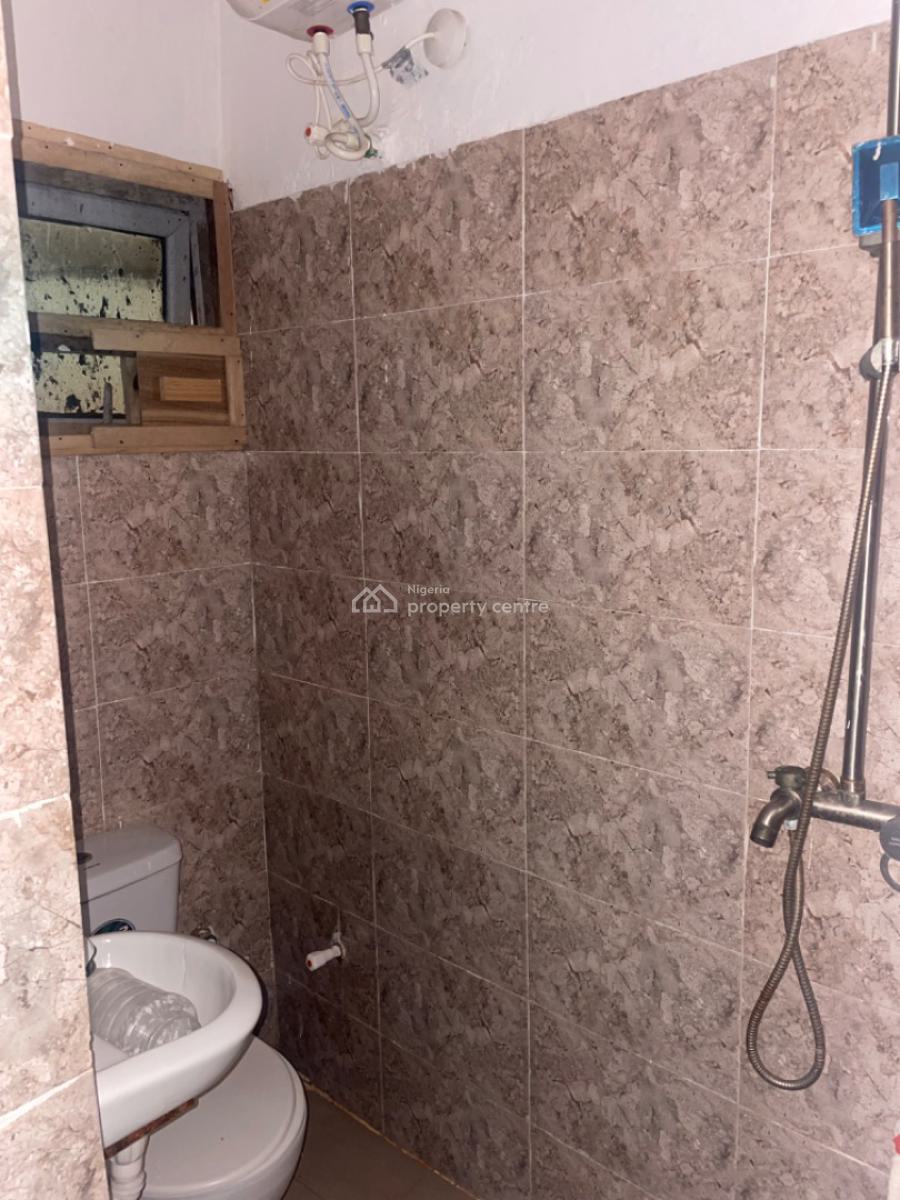 Exclusive Studio Apartment, Akoka, Yaba, Lagos, Self Contain (single Rooms) for Rent