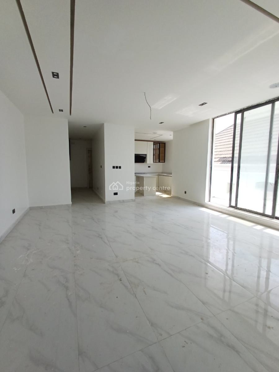 Newly Built 2 Bedroom Apartment, Lekki Phase 1, Lekki, Lagos, Flat / Apartment for Sale