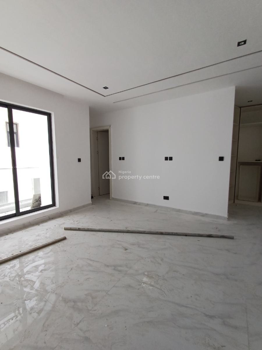 Newly Built 2 Bedroom Apartment, Lekki Phase 1, Lekki, Lagos, Flat / Apartment for Sale