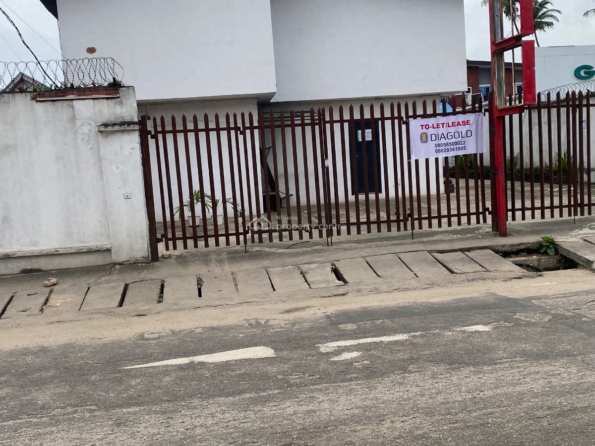 6 Bedroom Duplex with Boys Quarter, Suitable for Commercial Use, Coker Road, Ilupeju Lagos., Ilupeju, Lagos, Detached Duplex for Rent