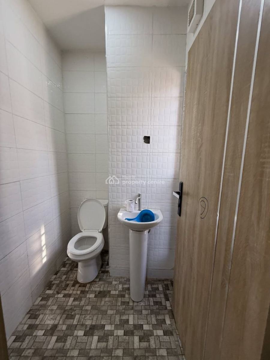 2 Bedroom Apartment, Idu Industrial, Abuja, Flat / Apartment for Rent