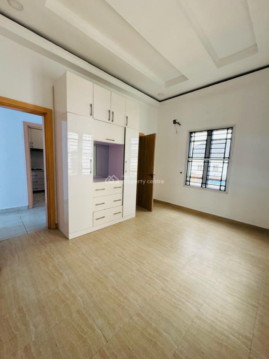 Screaming Luxury 5 Bedroom Fully Detached Duplex, Gra, Ogudu, Lagos, Detached Duplex for Sale