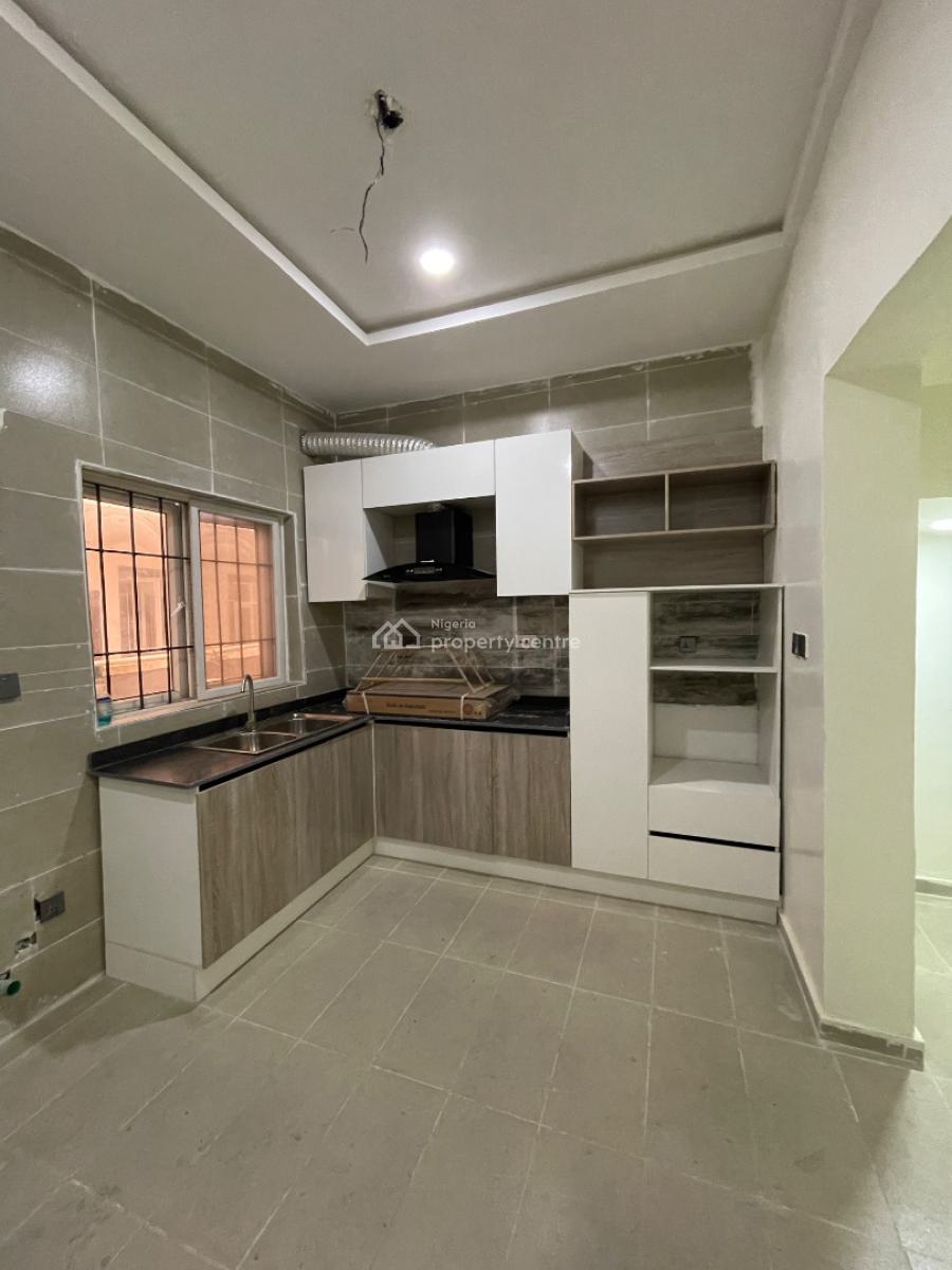 Spacious 4 Bedroom Terrace Duplex, Orchid Road, Lekki, Lagos, Terraced Duplex for Sale