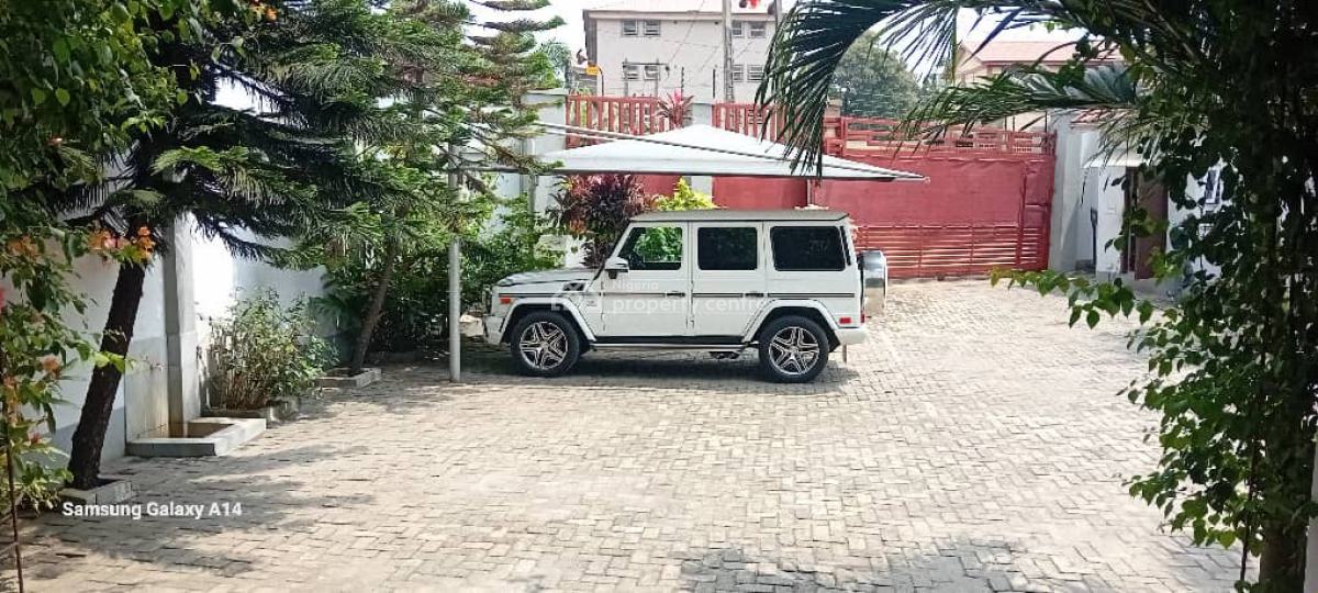 4bedroom Flat Office Space on Land Area 2000sqm with Split Units, Stan, Okupe Estate Maryland Behind Maryland Shoprite., Maryland, Lagos, Office Space for Rent
