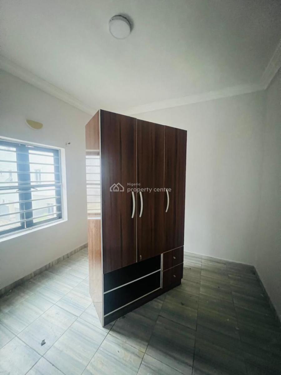 Spacious 3 Bedroom Apartment, Lekky County, Ikota, Lekki, Lagos, Flat / Apartment for Rent