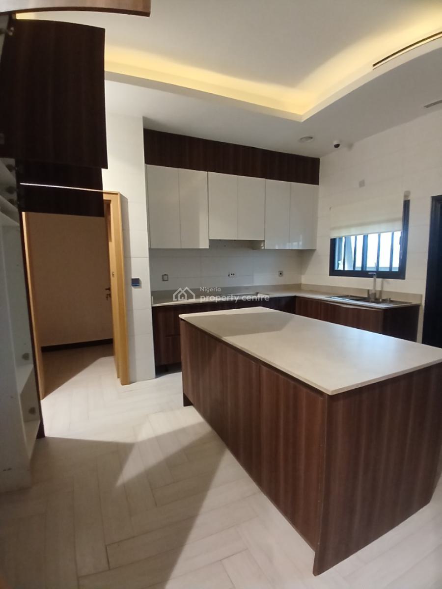 Smart  5 Bedroom Duplex with Elevator with a Room Bq, Diplomatic Zone, Asokoro District, Abuja, Detached Duplex for Rent
