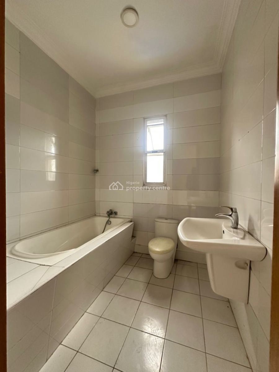 4 Bedroom Terrace Duplex with Bq and Pool, Lekki Phase 1, Lekki, Lagos, Terraced Duplex for Sale