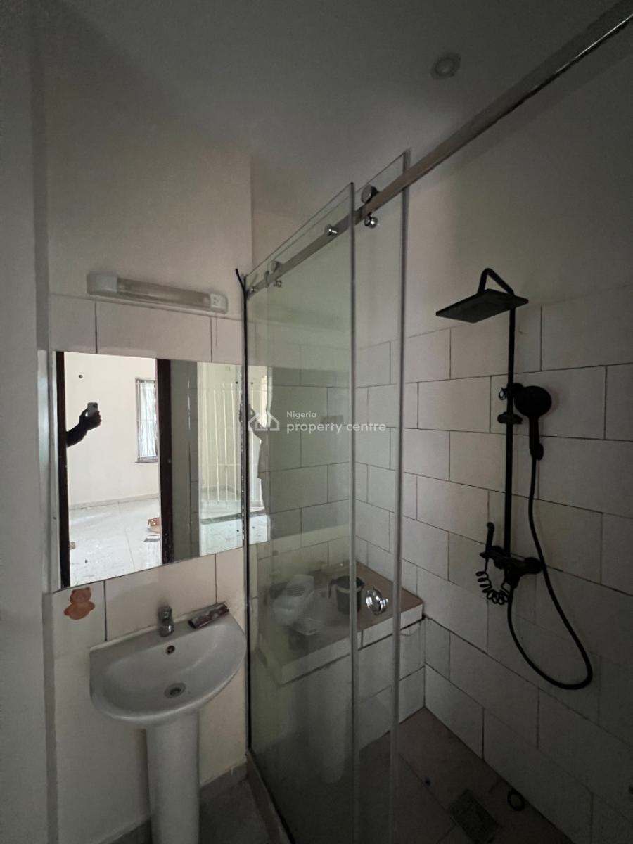 2-bedroom Flat in a Secure Estate, Oniru, Victoria Island (vi), Lagos, Flat / Apartment for Rent