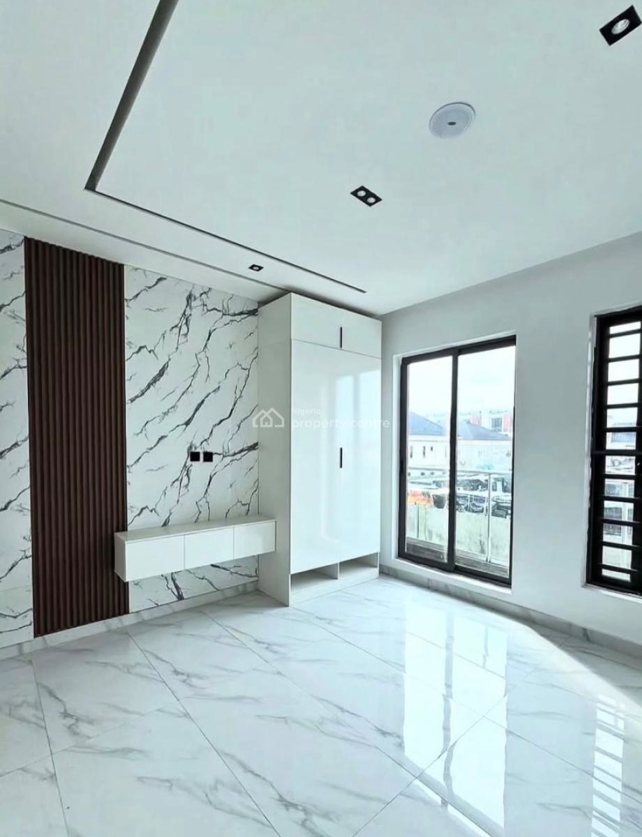 Luxury 2 Bedroom Spacious  Apartment, Ikate, Lekki, Lagos, Flat / Apartment for Sale