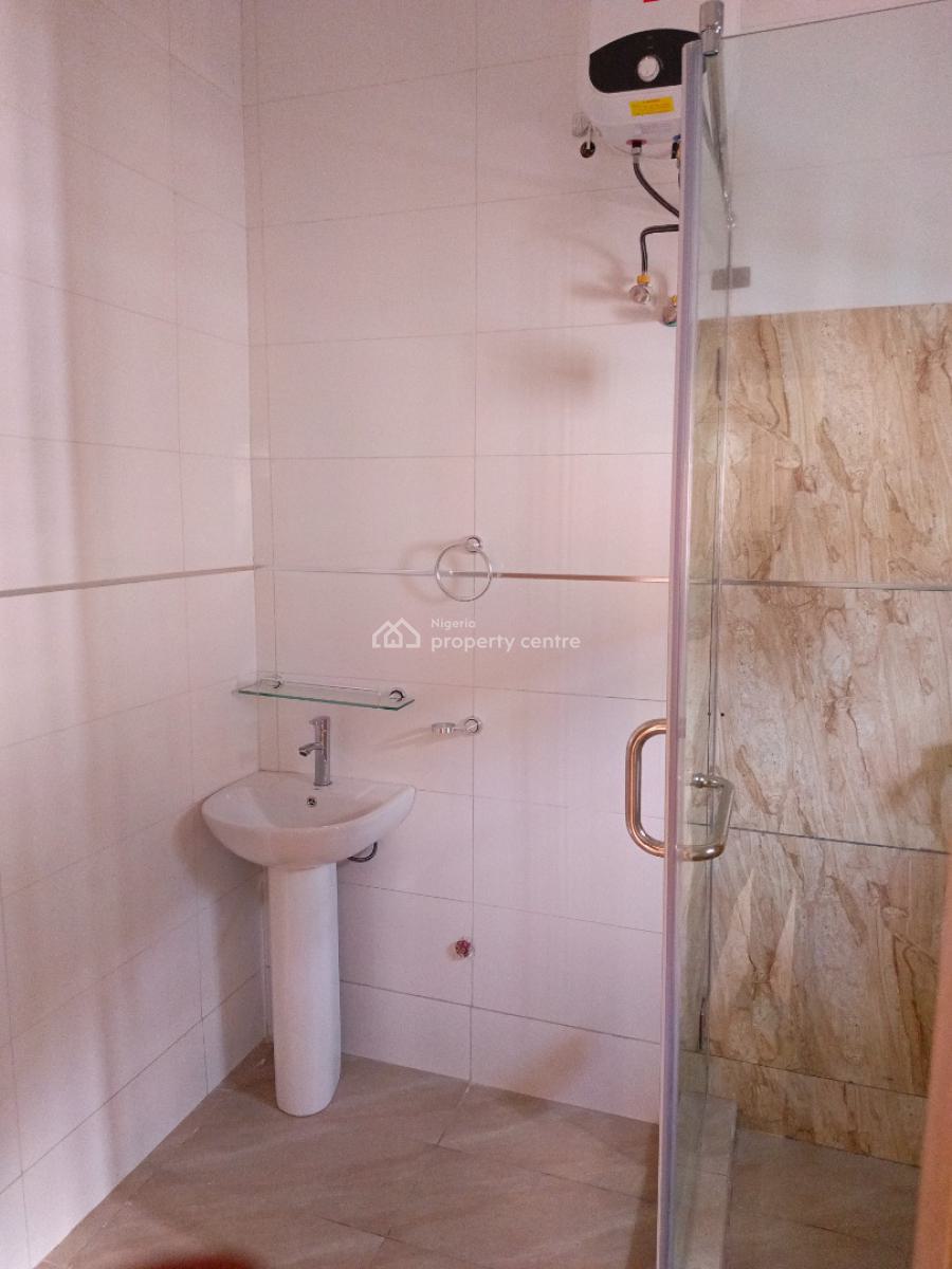 Brand New 2 Bedroom Inside an Estate, Galadimawa, Abuja, Flat / Apartment for Rent