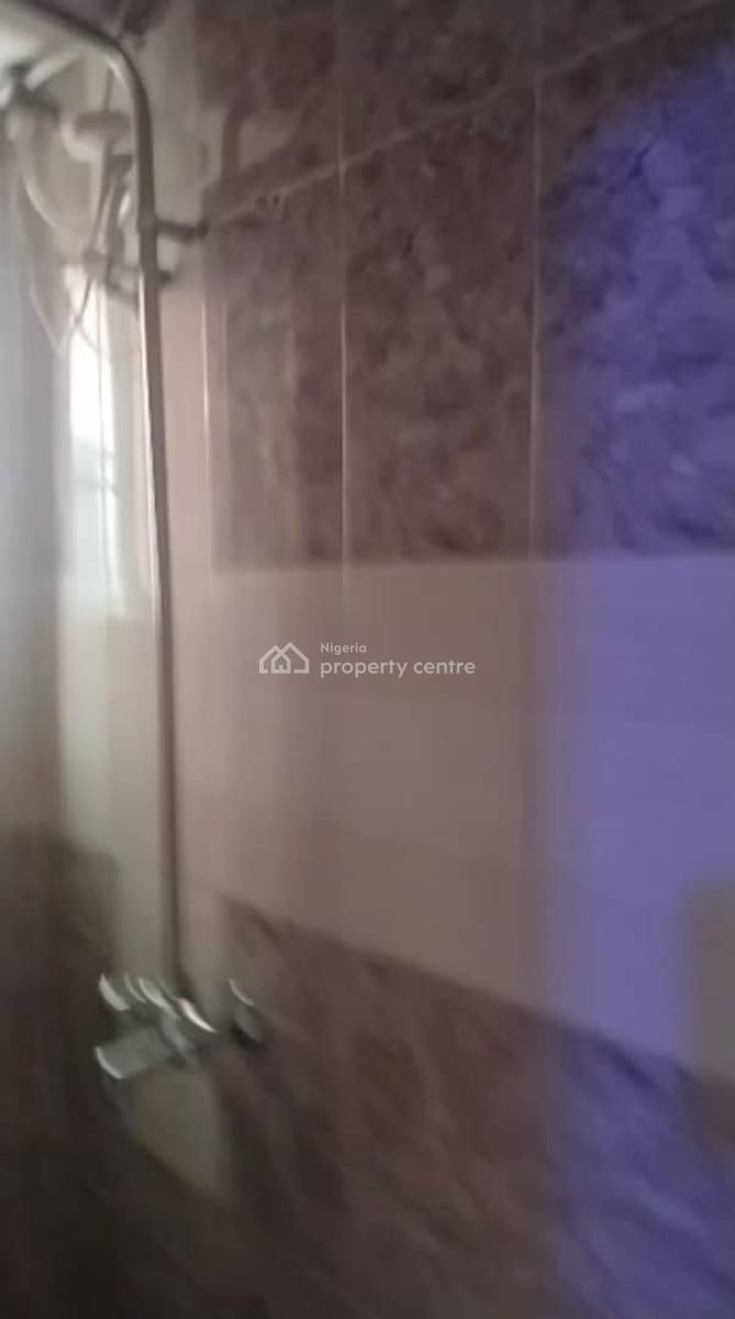 Lovely 2 Bedroom Flat, Adeniyi Jones, Ikeja, Lagos, Flat / Apartment for Rent