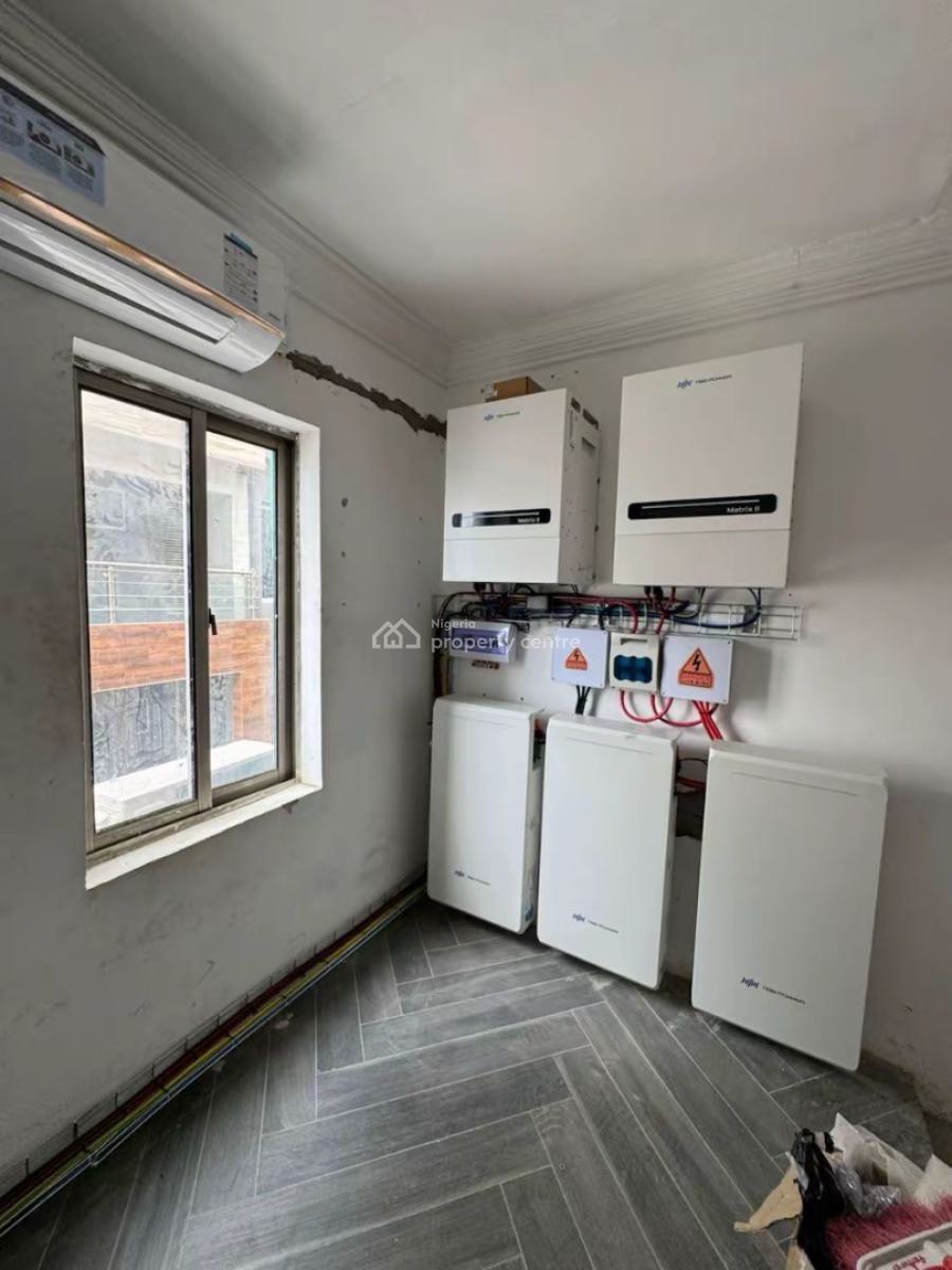 Well-maintained 3-bedroom Maisonette Duplex with Bq, Ikoyi Banana Road, Ikoyi, Lagos, House for Rent