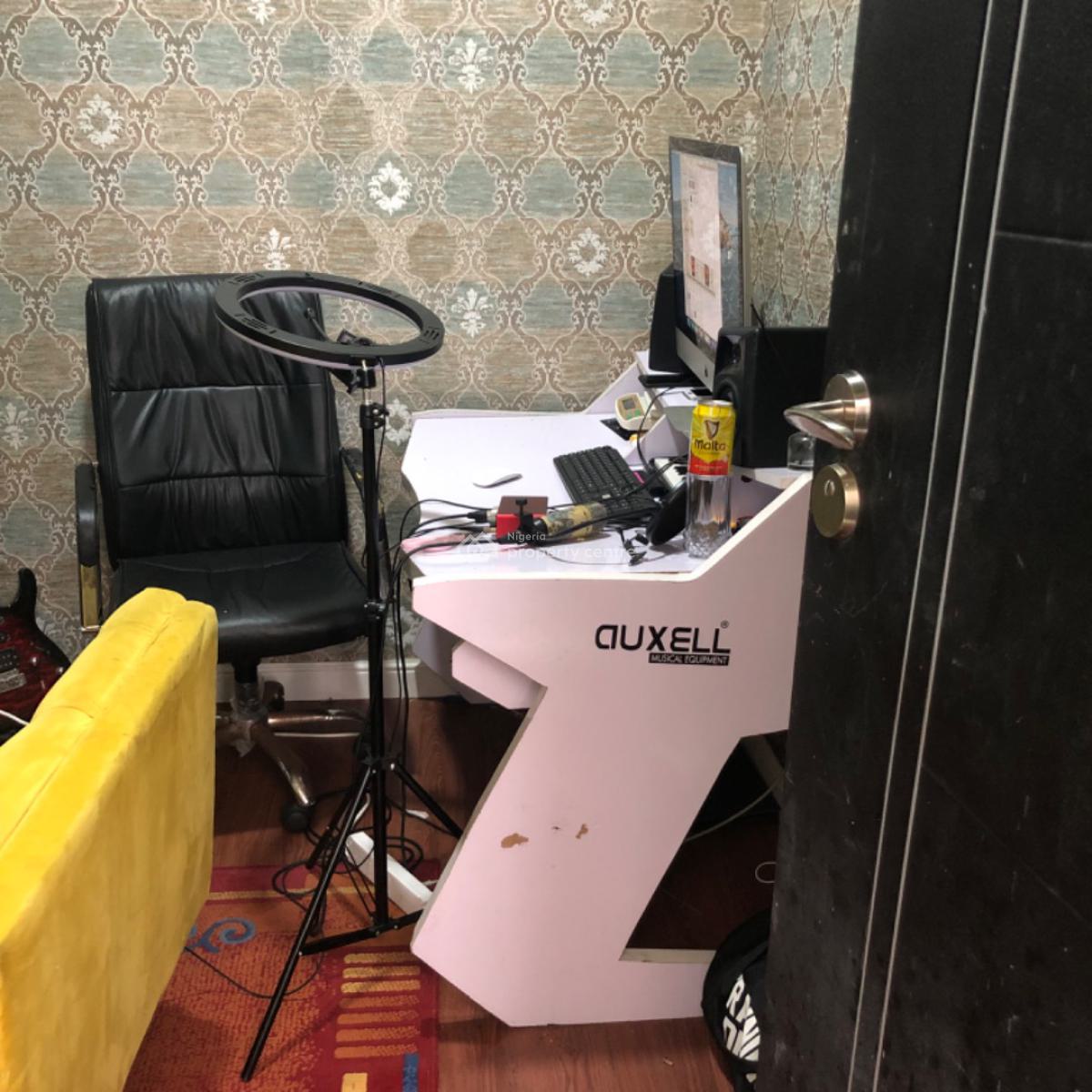 Bq Space, Dr Kennedy Okonkwo, Osapa, Lekki, Lagos, Self Contain (single Rooms) for Rent
