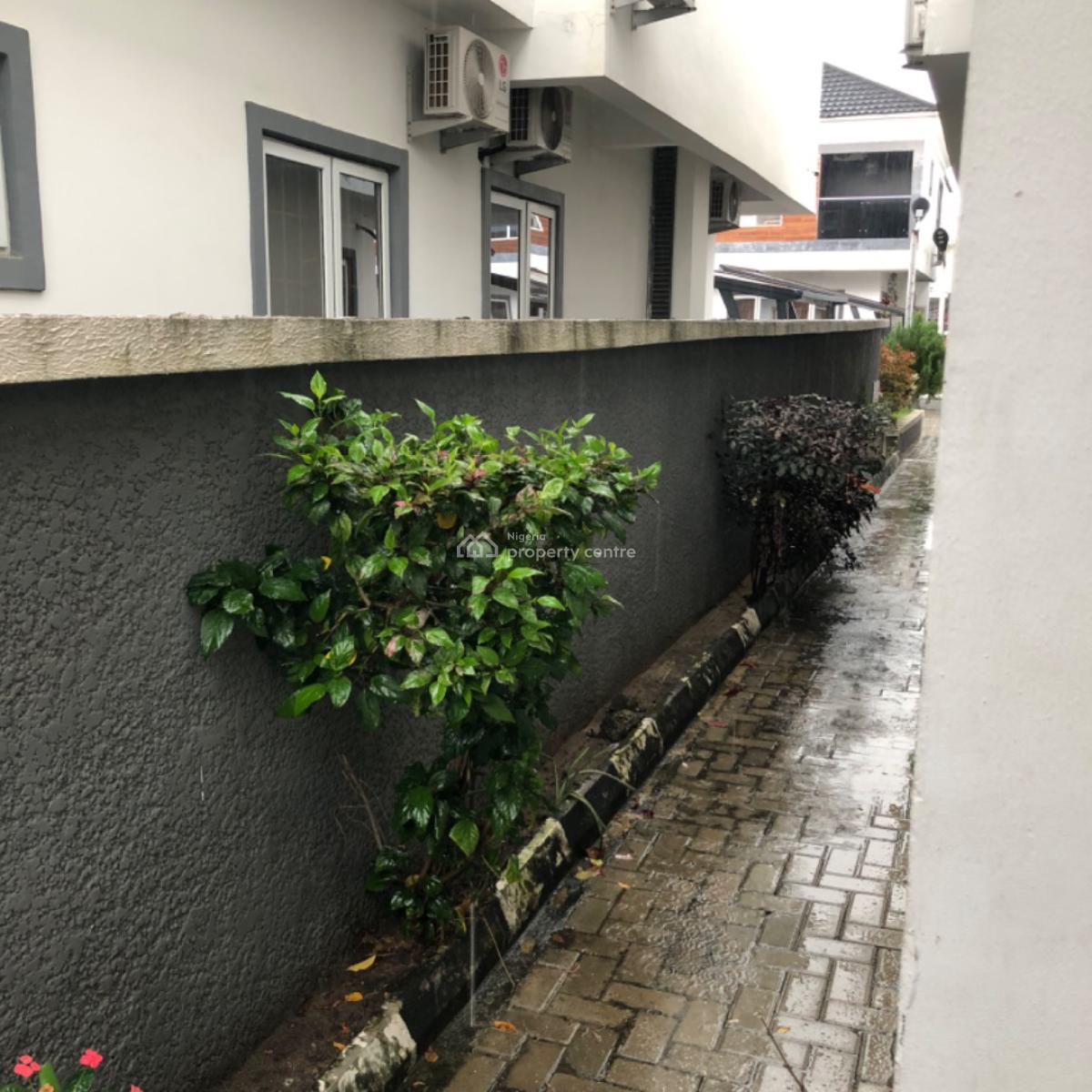 Bq Space, Dr Kennedy Okonkwo, Osapa, Lekki, Lagos, Self Contain (single Rooms) for Rent