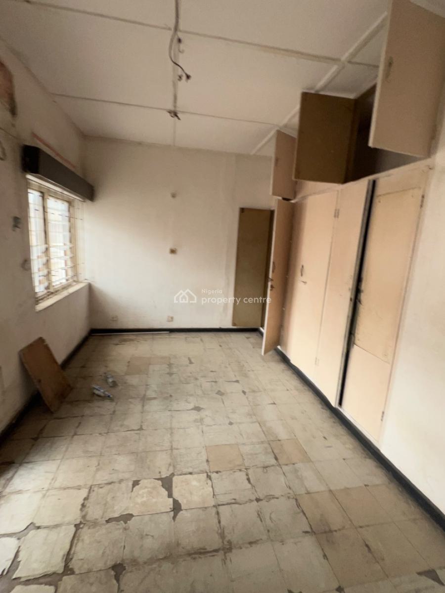 5 Bedroom Wing of Duplex Suitable for Residential of Commercial Use, Coker Road, Ilupeju, Lagos, Semi-detached Duplex for Rent