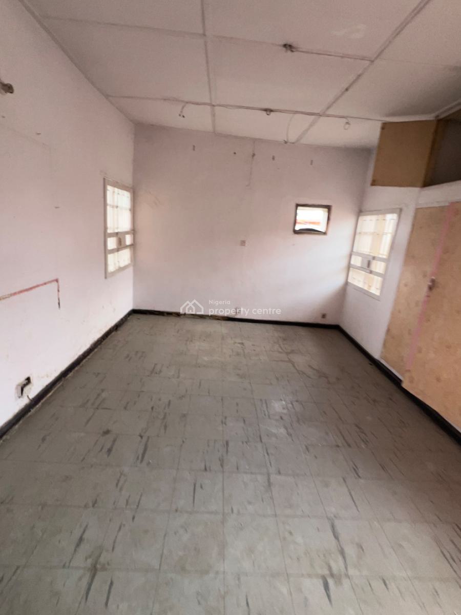 5 Bedroom Wing of Duplex Suitable for Residential of Commercial Use, Coker Road, Ilupeju, Lagos, Semi-detached Duplex for Rent