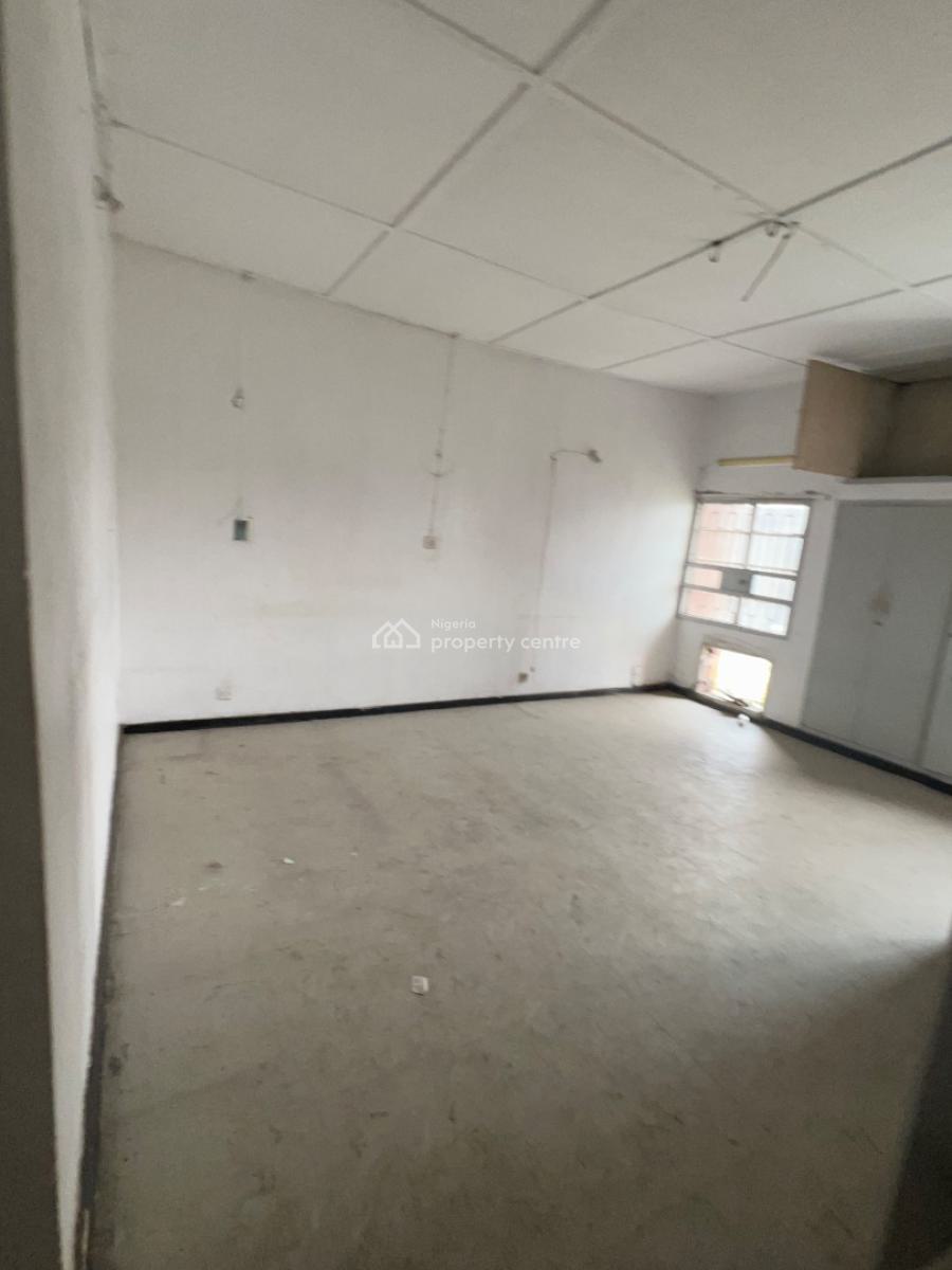 5 Bedroom Wing of Duplex Suitable for Residential of Commercial Use, Coker Road, Ilupeju, Lagos, Semi-detached Duplex for Rent