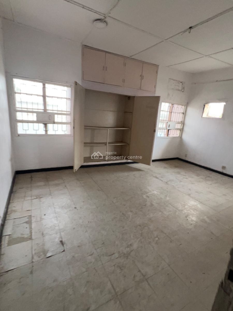 5 Bedroom Wing of Duplex Suitable for Residential of Commercial Use, Coker Road, Ilupeju, Lagos, Semi-detached Duplex for Rent