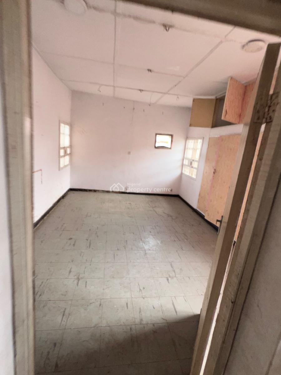 5 Bedroom Wing of Duplex Suitable for Residential of Commercial Use, Coker Road, Ilupeju, Lagos, Semi-detached Duplex for Rent