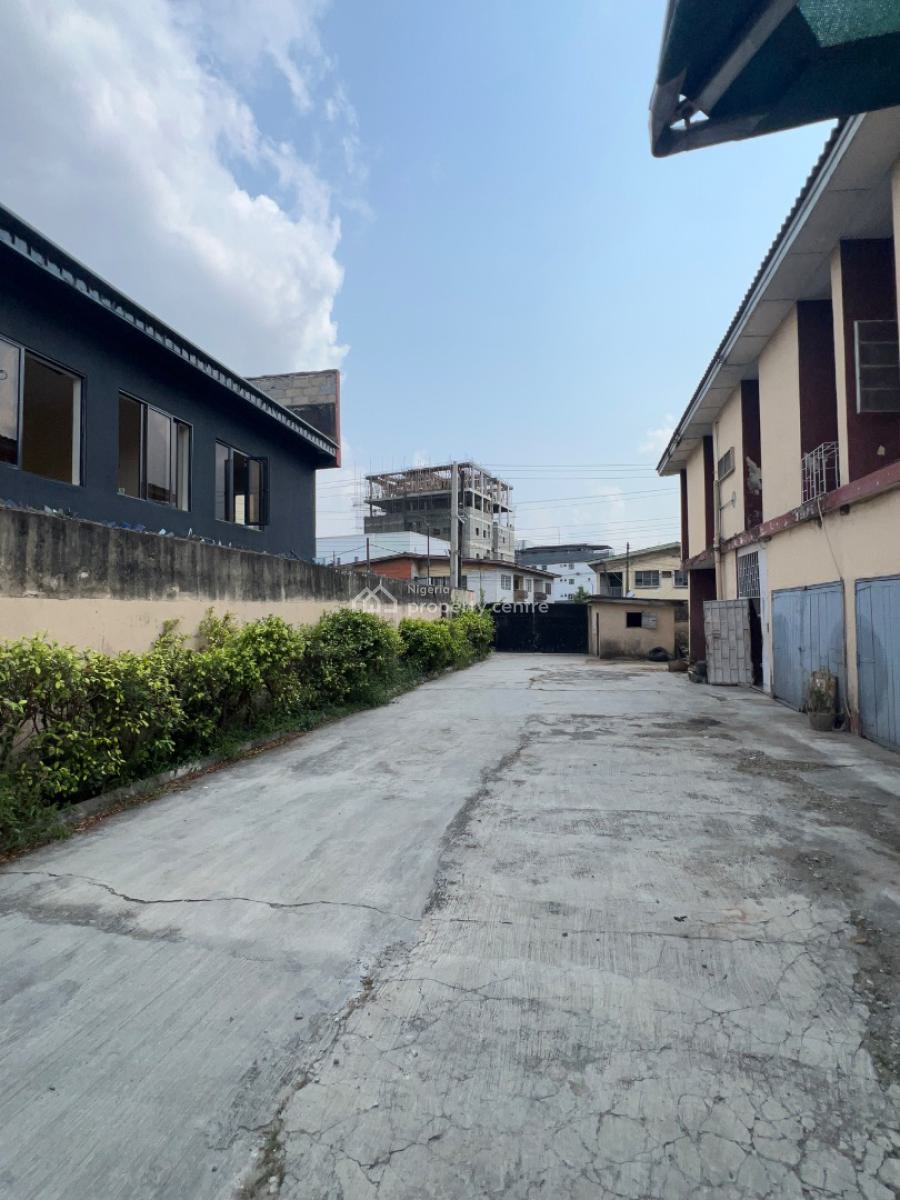 5 Bedroom Wing of Duplex Suitable for Residential of Commercial Use, Coker Road, Ilupeju, Lagos, Semi-detached Duplex for Rent